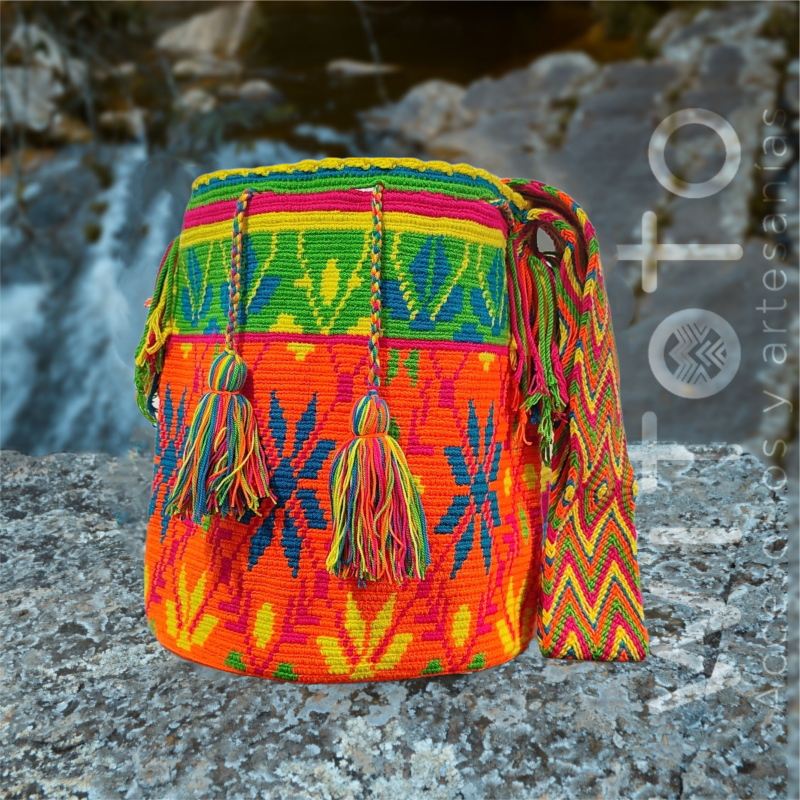 MOCHILA WAYUU DISEÑO #68